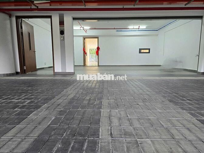 Sky Villa Celadon 220m² – 3PN, đậu 2 ô tô trong nhà – 27tr/tháng