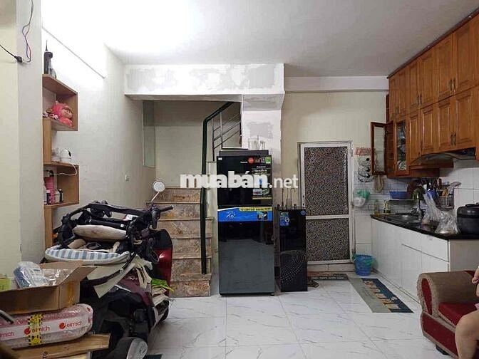 NHỈNH 6 TỶ MÀ MẶT PHỐ DƯƠNG QUẢNG HÀM - 35M - SÂN ĐỂ XE RỘNG RÃI NHỈNH 6 TỶ MÀ MẶT PHỐ DƯƠNG QUẢNG HÀM - 35M - SÂN ĐỂ XE RỘNG RÃI