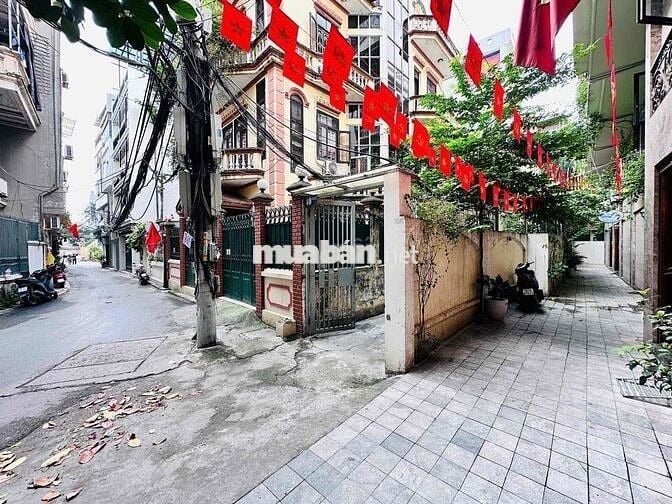 Bán Nhà Võng Thị - 45M2 - 10M Ra Mặt Phố - Ô Tô Đỗ Cổng - 2 Thoáng