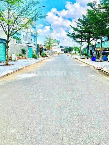 Chính chủ cần tiền bán gấp nền đất 80m2 giá rẻ nhất khu vực