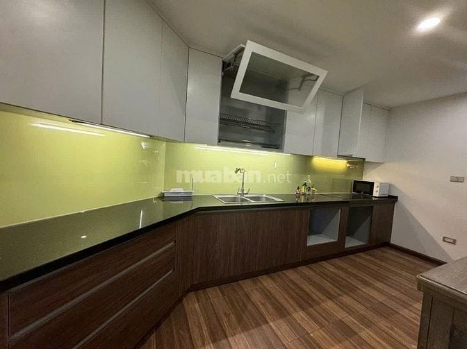 C/c Satra Eximland,Phan Đăng Lưu,PN: 145m2, 3p ngủ, 2wc, 21tr5/th.