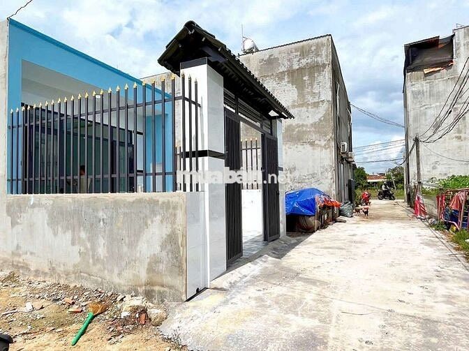 Bán nhà cấp 4 mới ken, Ấp Giồng Lớn, Mỹ Hạnh Nam,DT: 5 x 24