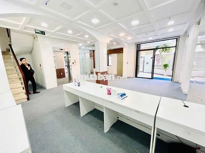 ĐẶC BIỆT SIÊU PHẨM 2D Đường Số 4 Hà Đô CENTROSA - Tthang máy cực rộng