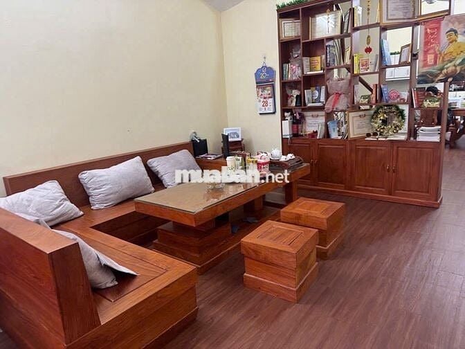 BÁN NHÀ MAN BỒI GỐC GĂNG BA LA HÀ ĐÔNG 51.6M2