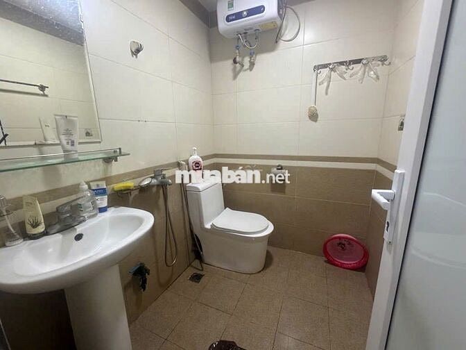 BÁN NHÀ MAN BỒI GỐC GĂNG BA LA HÀ ĐÔNG 51.6M2