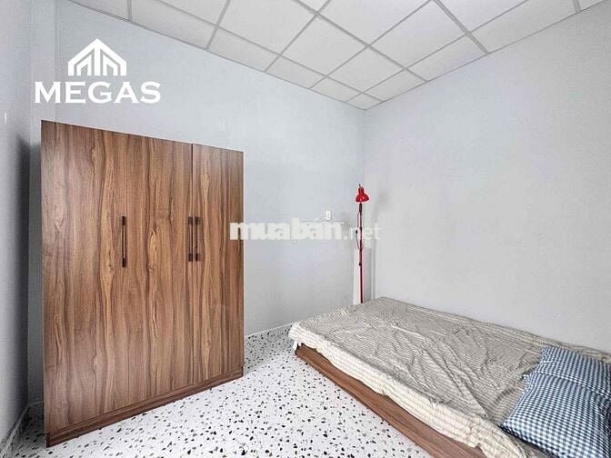 CHO THUÊ CĂN HỘ 1PN BANCONG MỚI 40m2 - GẦN BẾN VÂN ĐỒN, KHÁNH HỘI