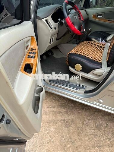Toyota Innova 2009 G - 172000 km