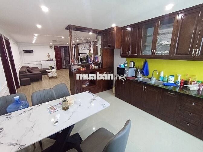 Bán chung cư Quang trung Hà đông. 111,3m2. 3 ngủ 2 vs. Gia 5.85 tỷ