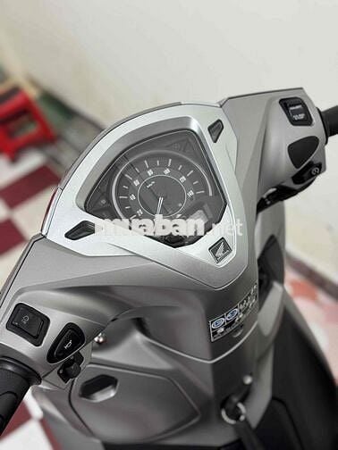 honda Lead 4val xám bạc xe siêu đẹp bstp 9 chủ