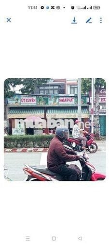 Mặt bằng kinh doanh Diên tích 100 m2 gần ngã tư