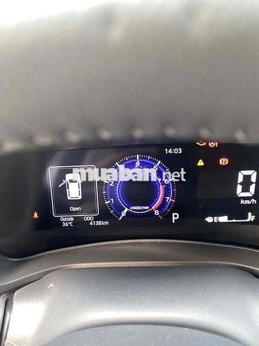 Toyota Veloz Cross Top 2025, xe lướt như mới