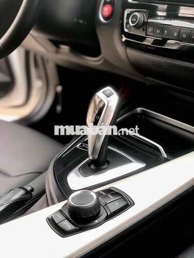 BMW 3 Series 2015 320i - 82000 km máy b48