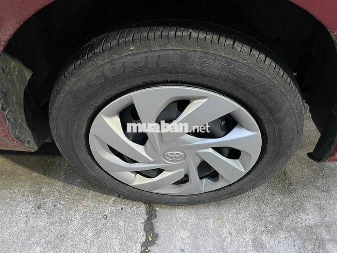 Toyota Wigo 2023 E 1.2 MT - 20000 km