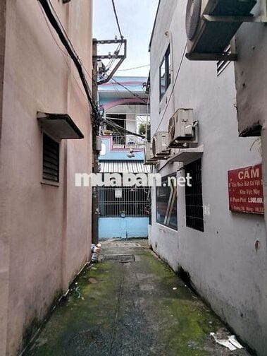 BÁN NHÀ ở đường Âu Cơ, Tân Phú, HCM, DT: 4x14m, 2 tầng .