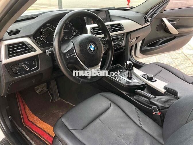 BMW 3 Series 2015 320i - 82000 km máy b48