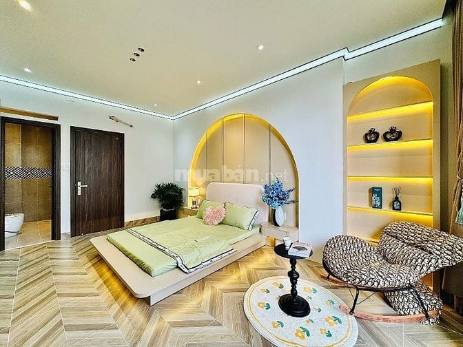 ⭐️Nhà 3 Lầu DT:4x18m tuyệt đẹp Cao cấp hẻm xe hơi Nguyễn Văn Khối, P11