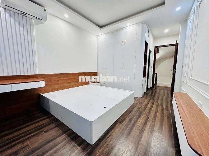 💯% Nhà chuẩn Phố Trạm - 5 tầng đẹp long lanh - gần ngay cầu Vĩnh Tuy