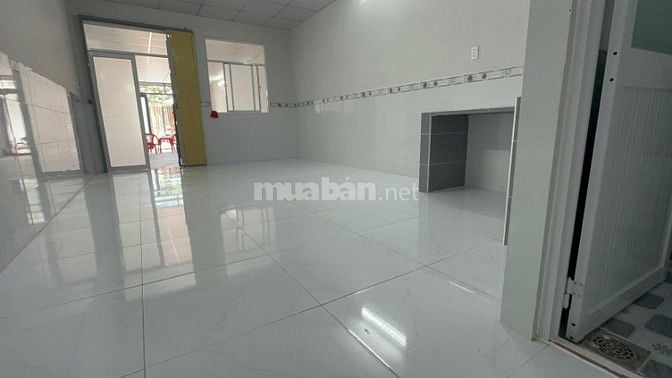 Nhà hẻm xe hơi ngủ trong nhà,4x20m, đường C4 Phạm Hùng ,giá chỉ 3,5 tỷ
