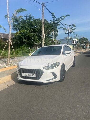 Hyundai Elantra 2017 2.0 AT - 186000 km