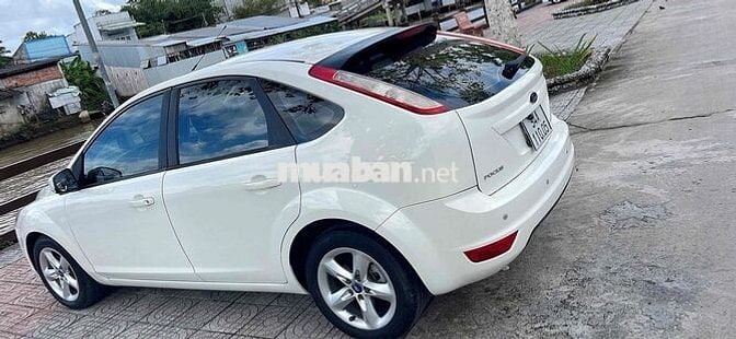 Ford Focus 2011 1.8 AT - 130000 km