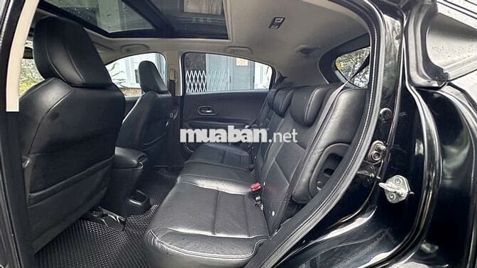 Honda HR-V 1.8 bản L full option, đăng ký 02/2019