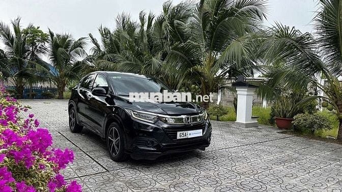 Honda HR-V 1.8 bản L full option, đăng ký 02/2019