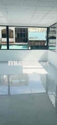 CHO THUÊ NHÀ 2 GÓC MẶT TIỀN MĂT TIỀN SÁNG ĐẸP BÊN HÔNG ĐỂ XE ĐƯỢC