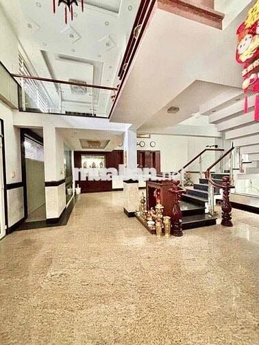 BIỆT THỰ MỚI 5 PHÒNG, DIỆN TÍCH BỰ CHÀ BÁ