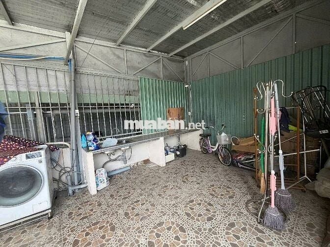Nhà siêu to khu vực đường số 37, Q7, 3 Tầng, 4PN, 4NVS, 86m2, 8,6TY
