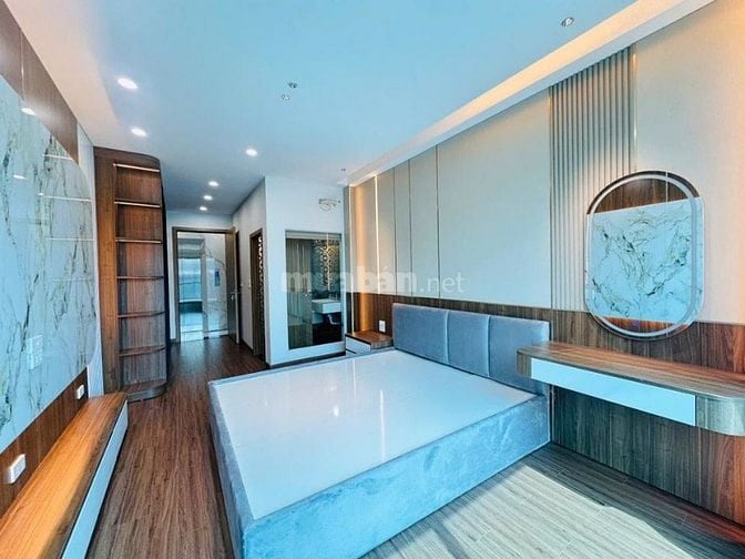 Bán nhà Xuân Đỗ, Long Biên 47m, 6 tầng. Giá: 9.2 tỷ. LH: Zalo/gọi ngay 0398.55.8888