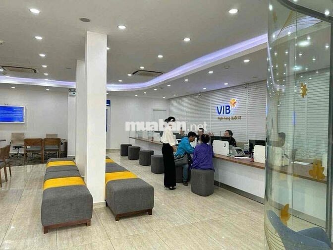 Cho Thuê Nhà 3 Mặt Tiền Đường 3/2 DT: 13.6mx16m 1trệt 2 lầu Vị Trí Đẹp