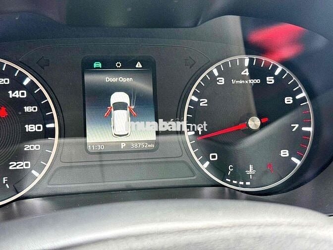 MG ZS 2021 Standard 1.5 AT 2WD - 30000 km