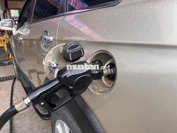 Chevrolet Captiva 2011 Maxx LTZ 2.0 Tự Động Hiếm