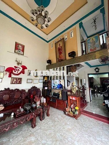 Bán nhà lô góc 2 mặt tiền tại xã Bà Điểm, Hóc Môn
