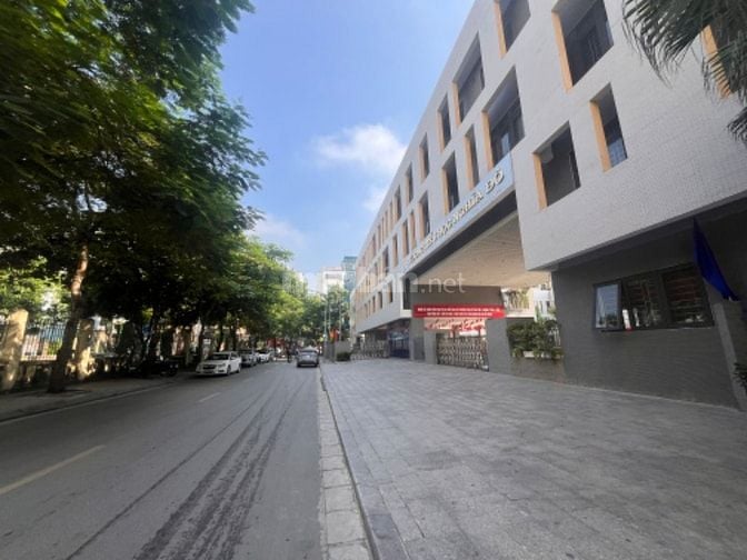 Gần Tiểu học Nghĩa Đô, sổ to, giá đầu tư, phân lô, Vỉa hè, ô tô tránh