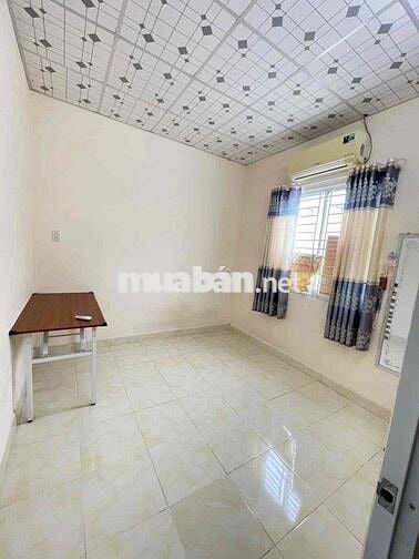 Nhà full nội thất KDC Hoàng Quân