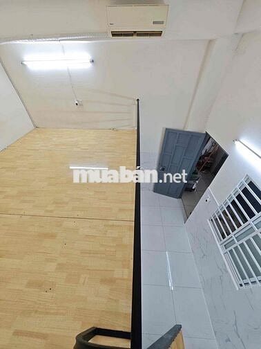 Căn Hộ Duplex Rộng 30m2 Full Nội Thất Ngay Cộng Hoà Tân Bình
