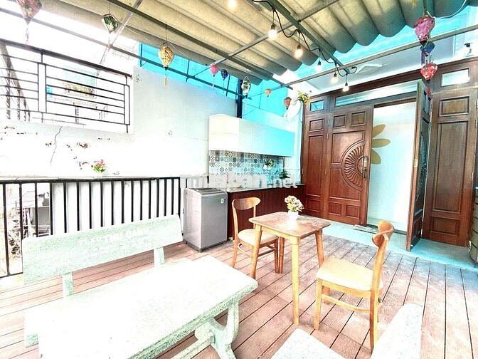 CHO THUÊ 2PN SÂN THƯỢNG 80M2 FULL NT NGAY CHỢ VẢI TÂN BÌNH HUFLIT