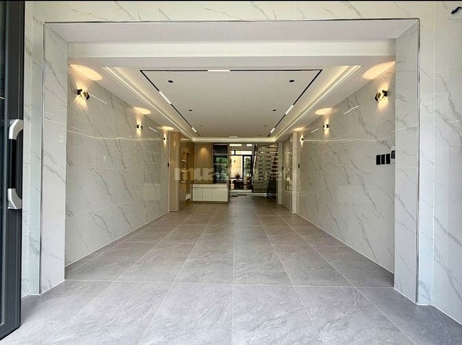 ⭐️Siêu phẩm 5 Lầu tuyệt đẹp THANG MÁY CAO CẤP hẻm 7m Nguyễn Văn Khối