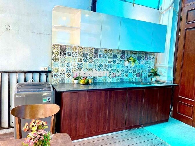CHO THUÊ 2PN SÂN THƯỢNG 80M2 FULL NT NGAY CHỢ VẢI TÂN BÌNH HUFLIT