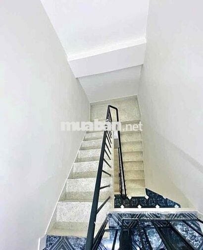 🆘🆘TÂN PHÚ ‘ HẺM XE  🚗 🚗  41 m 3 TẦNG ‘ 4 x 10 m  GiÁ 5,5 tỷ TL ‘  ✅✅Mô