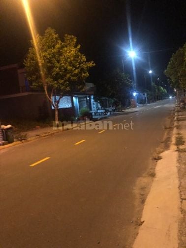 BÁN KHÁCH SẠN 24 PHÒNG Ở VĨNH TÂN, TÂN UYÊN, BÌNH DƯƠNG 