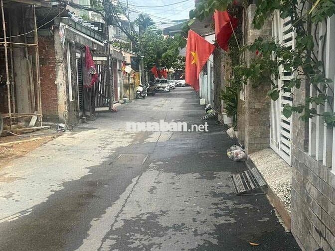 CHỦ THIỆN CHÍ BÁN LÔ GÓC 2 MẶT TIỀN KIỆT Ô TÔ TRÁNH NHAU TRƯNG NỮ VƯƠN