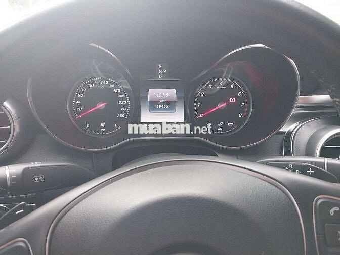 2018 C200 - 19000 km