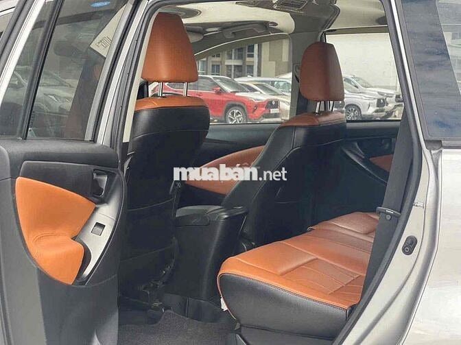 Toyota Innova 2019 2.0E - 78000 km