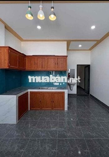 Bán nhà 758 triệu nằm ngay đường Nguyễn Hữu Cảnh, Thuận an. 90m2 SHR