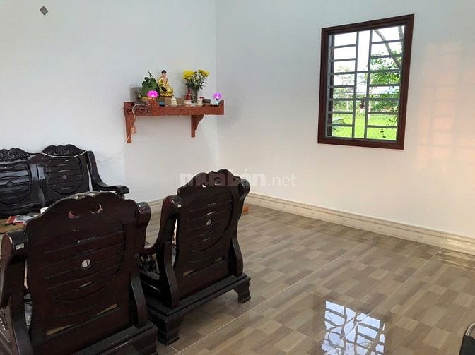 Nhà vườn 1800m2, 2 PN, nội thất cơ bản, xã Hoà Khánh Đông, Đức Hòa cũ 