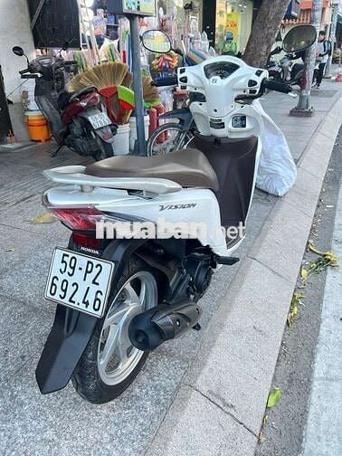 Honda vision 2018 mới 90% Bstp chính chủ