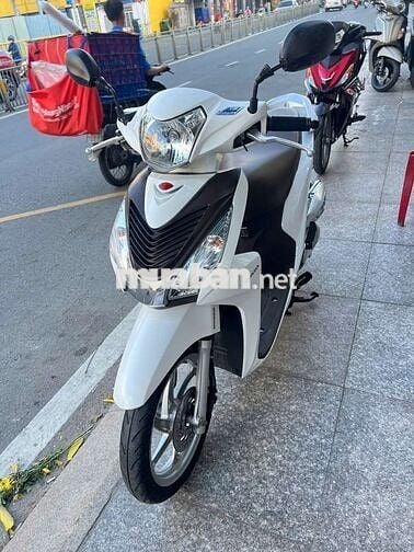 Honda vision 2018 mới 90% Bstp chính chủ