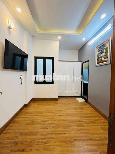 CHO THUÊ SIÊU PHẨM TRỆT 4 LẦU TUYỆT ĐẸP - CÓ THANG MÁ